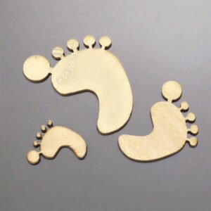 Laser-cut-3-Baby-feet-set - Pikku Gifts
