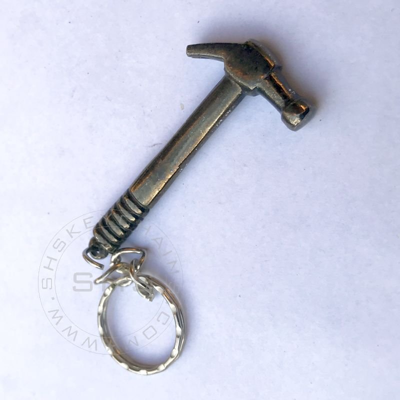 Metal-Hammer-keychain - Pikku Gifts