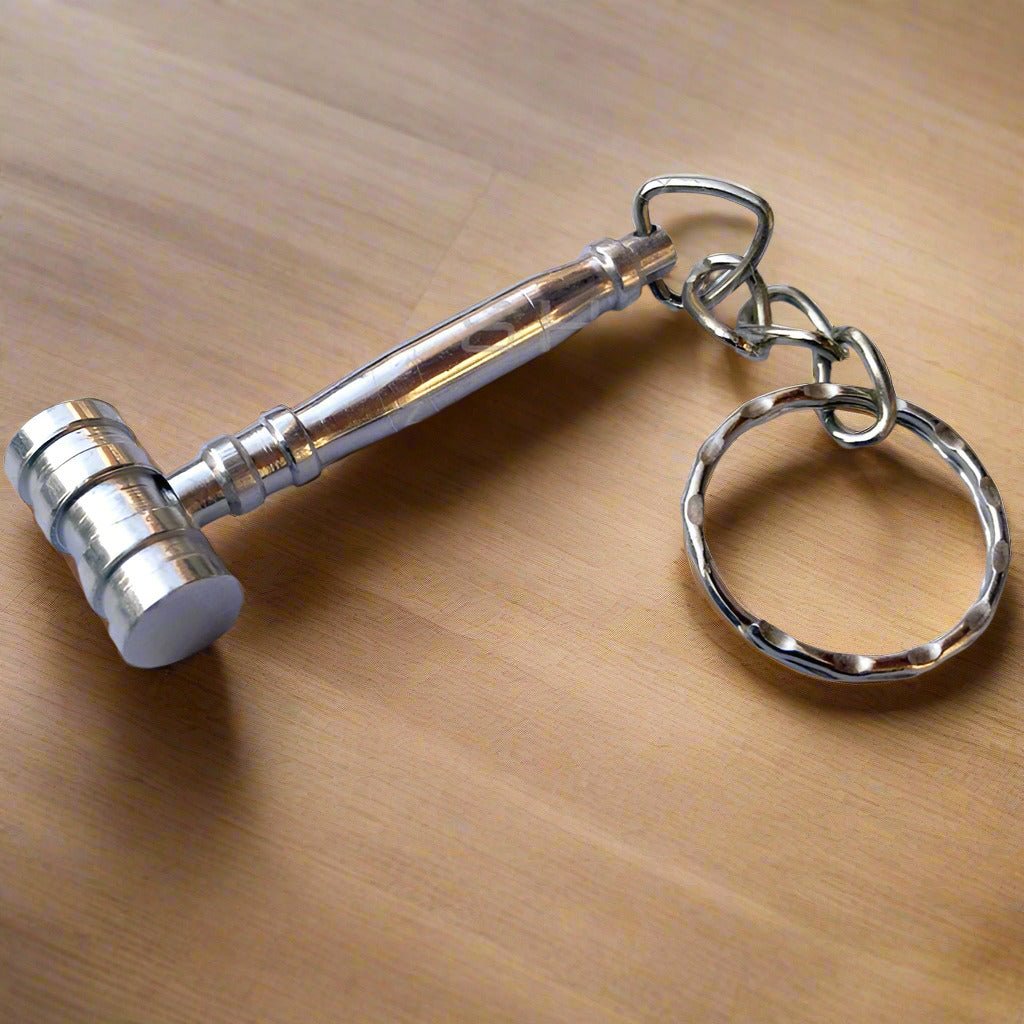 Metal-gavel-Keyring - Pikku Gifts