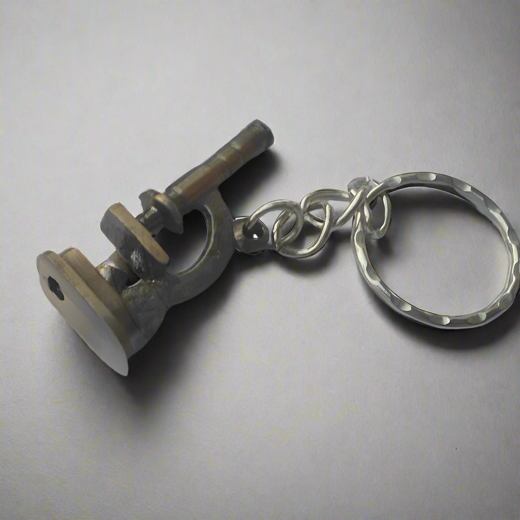 Miniature-Microscope-Keyring-antique - Pikku Gifts