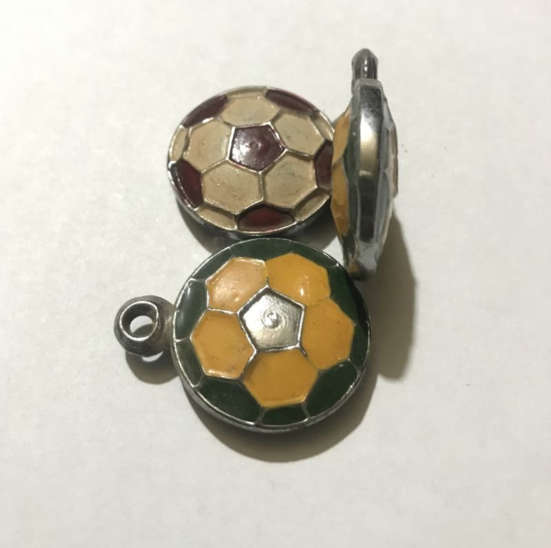 Soccer Ball keychain coloring - Pikku Gifts