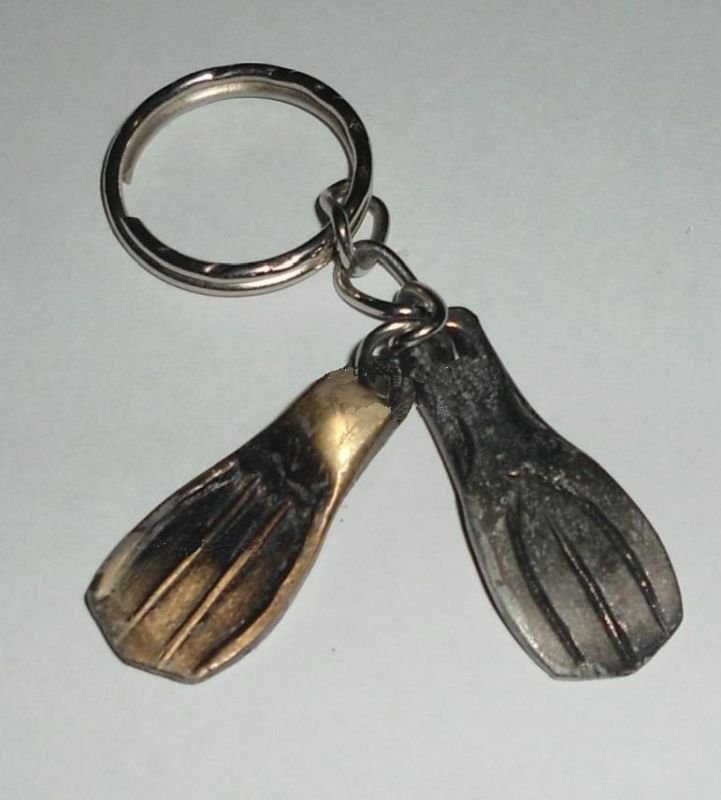 miniature Pair of fins Keychain - Pikku Gifts