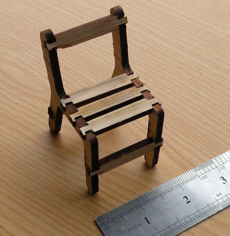 miniature wooden chain - Pikku Gifts